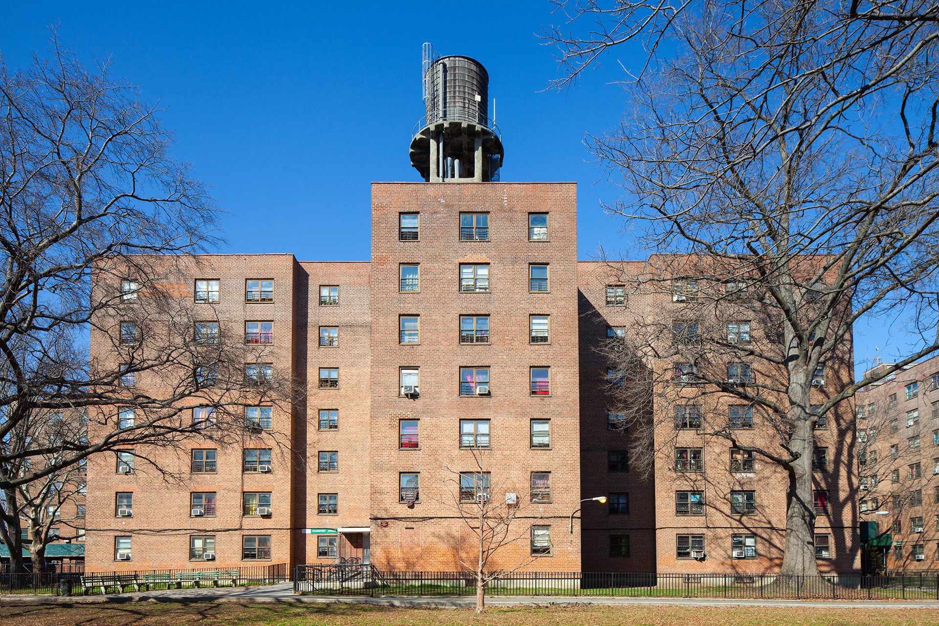 The Bronxdale Houses: Residential Complex in the Bronx - bronx-future.com
